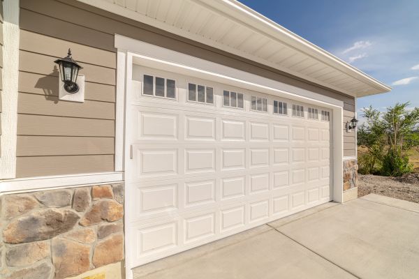 Cost of Garage Lifting in South Zanesville